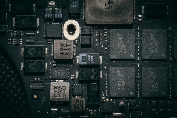 Revolutionizing inventory management: harnessing ai-driven predictive analytics for retail excellence